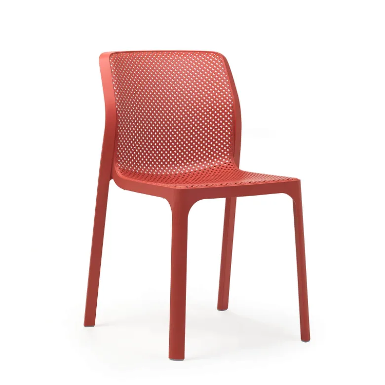 Bit Chaise moderne empilable en polypropylène
