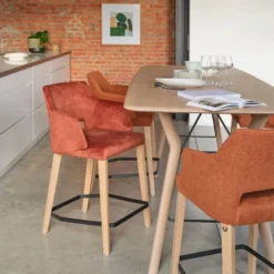 Lena Mobitec ® Tabouret snack en tissu avec accoudoirs et pieds en bois