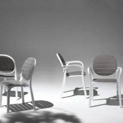 Palma Fauteuil en polypropylène coloris blanc et taupe
