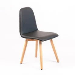 Pandora Chaise rembourrée avec pieds coniques en bois