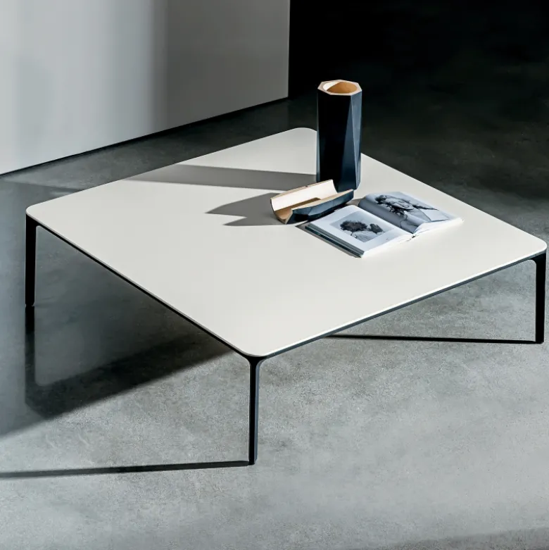 Slim Table basse carrée en céramique