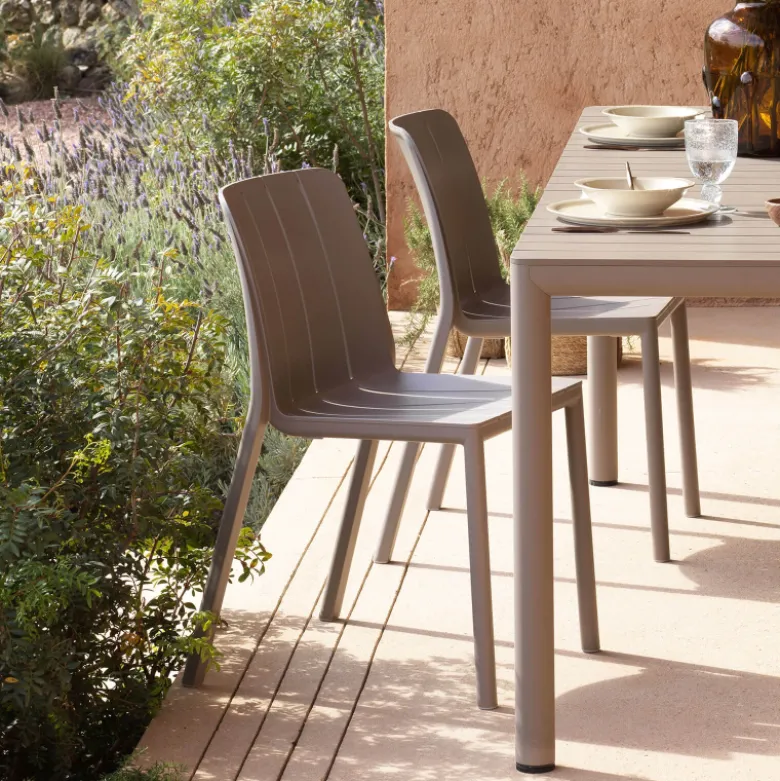 Tiberina Chaise de jardin empilable en polypropylène